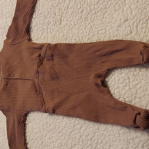 Oona Baby ribbed footie brown - Picture 5 of 5